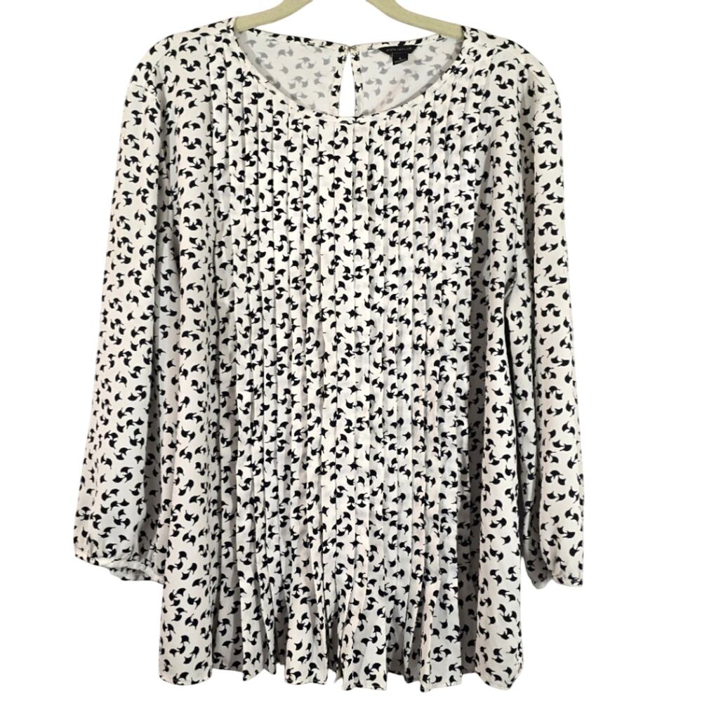 M Ann Taylor Black White Print Long Sleeve Pleated Blouse Womens Size L Office